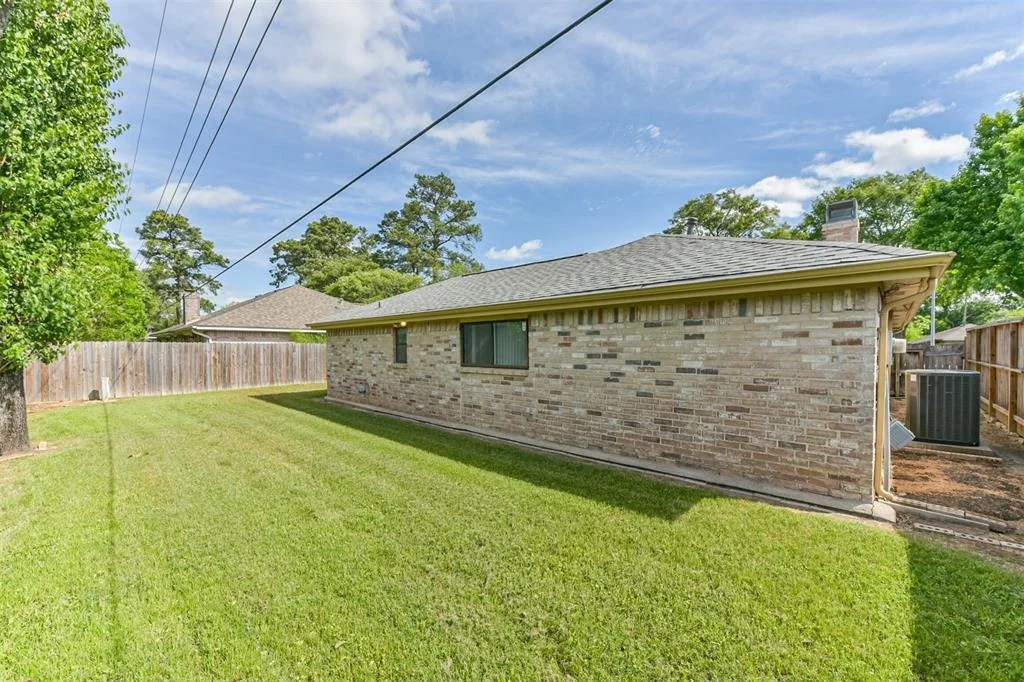 Photo of 17707 Smooth Rock Falls Drive