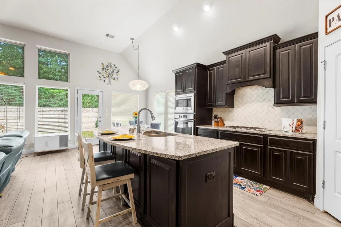 Photo of 27938 Emory Cove Drive