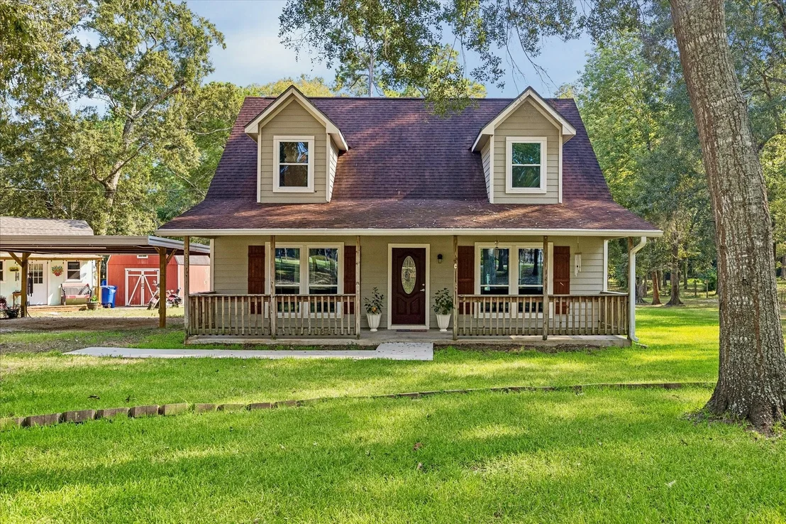 Photo of 641 County Road 404