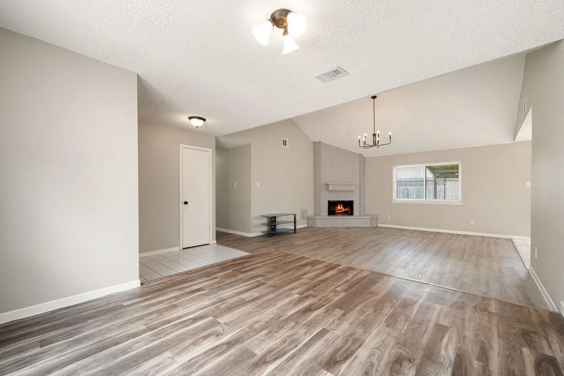 Photo of 6822 Stonewater