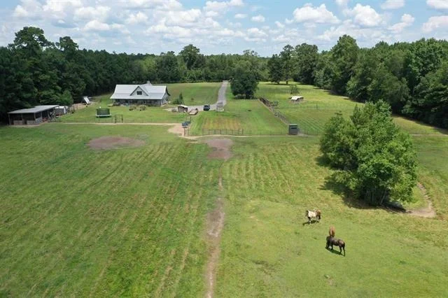 Photo of 7096 Jim Burns Road