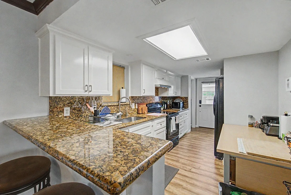 Photo of 10034 Alfred Lane