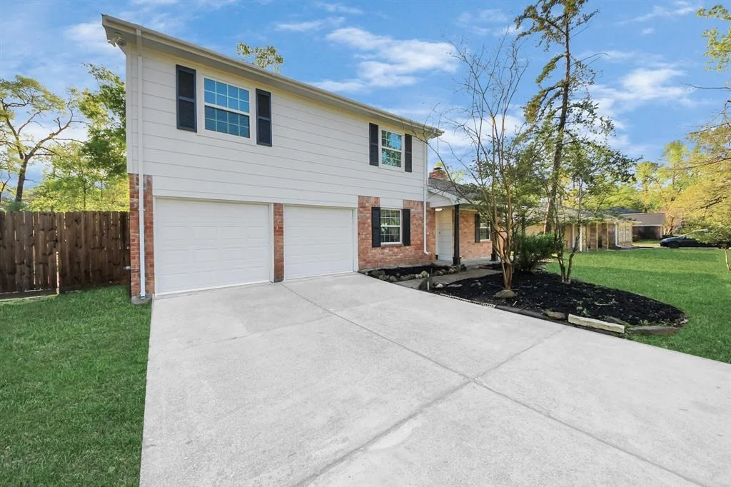 Photo of 24526 Glen Loch Drive