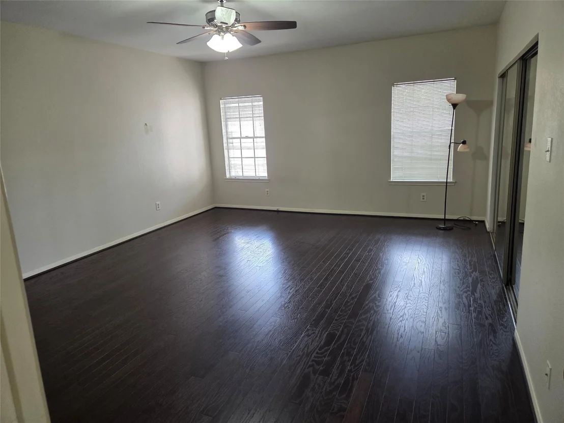 Photo of Unit 106 at 3780 Tanglewilde Street