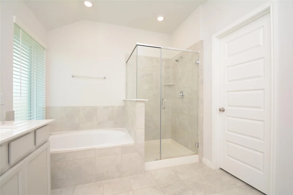 Photo of 1807 Iris Knoll Lane