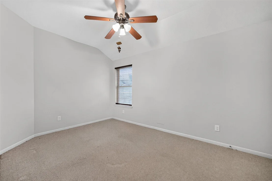Photo of 15734 Bannowsky Lane