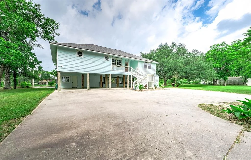 Photo of 383 County Road 296
