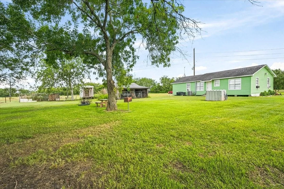 Photo of 765 Norcross Road