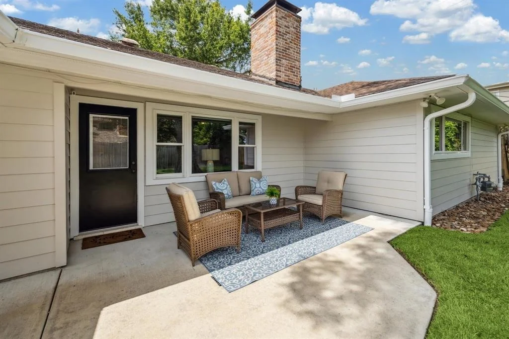 Photo of 14022 Taylorcrest Road