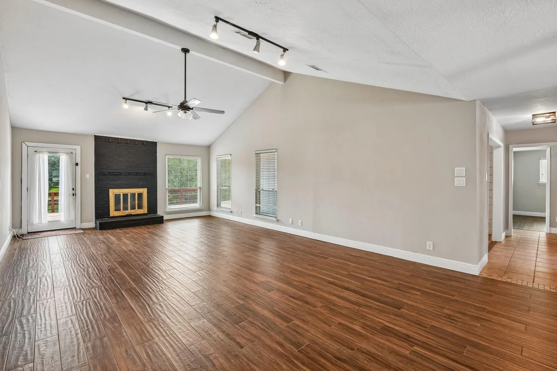 Photo of 2703 Shady Lane