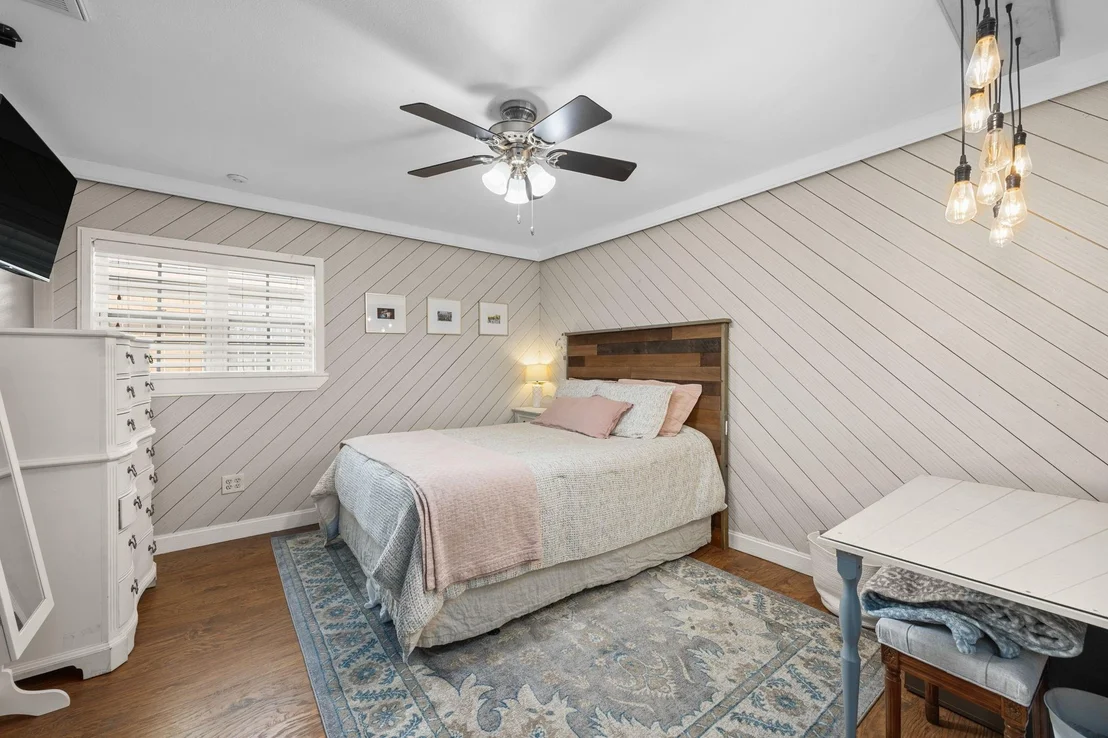 Photo of 8313 Cedarbrake Drive