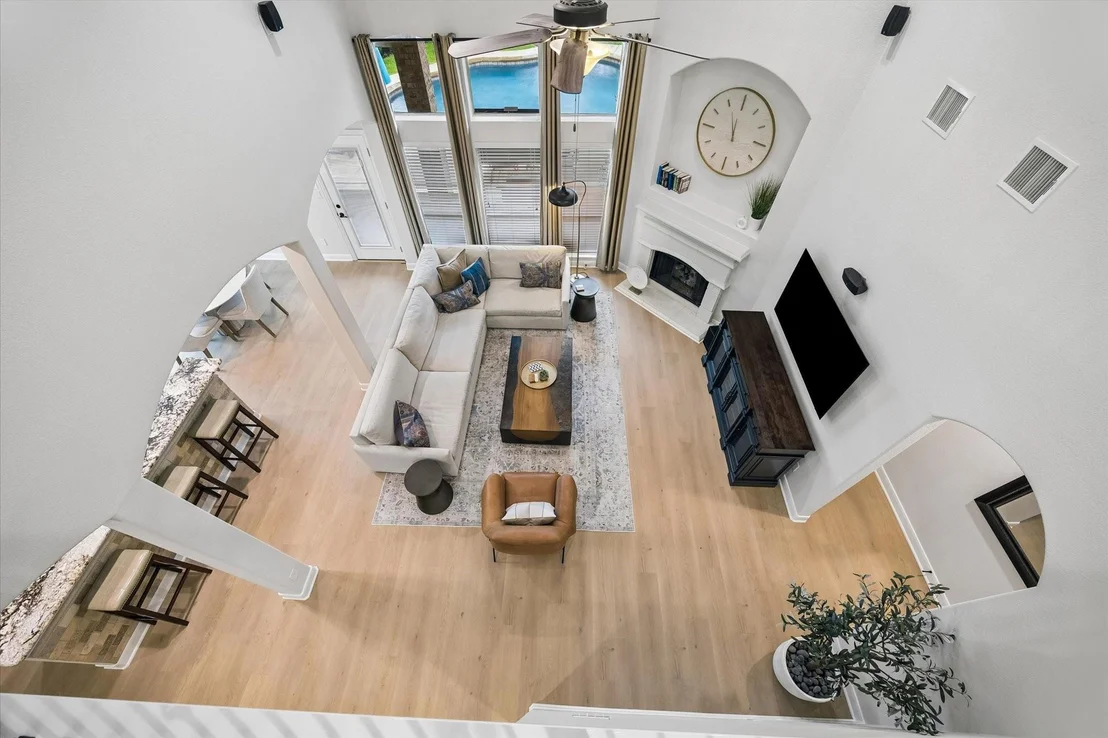 Photo of 18 Blue Bungalow Drive