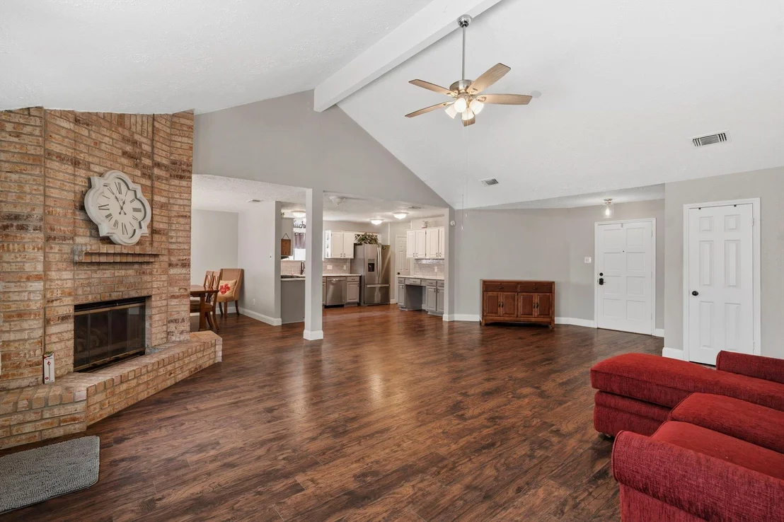 Photo of 2437 Willow Bend Drive