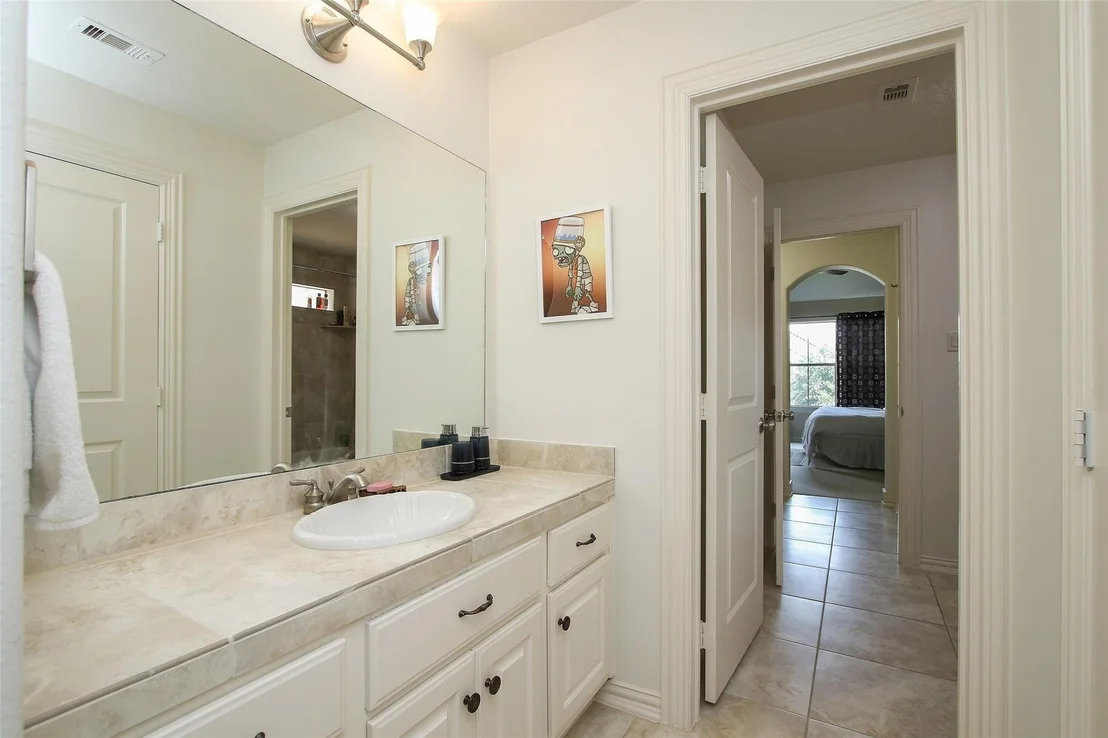 Photo of 15711 Lake Iris Drive
