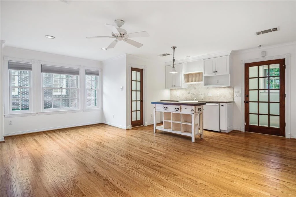 Photo of 2707 Barbara Lane