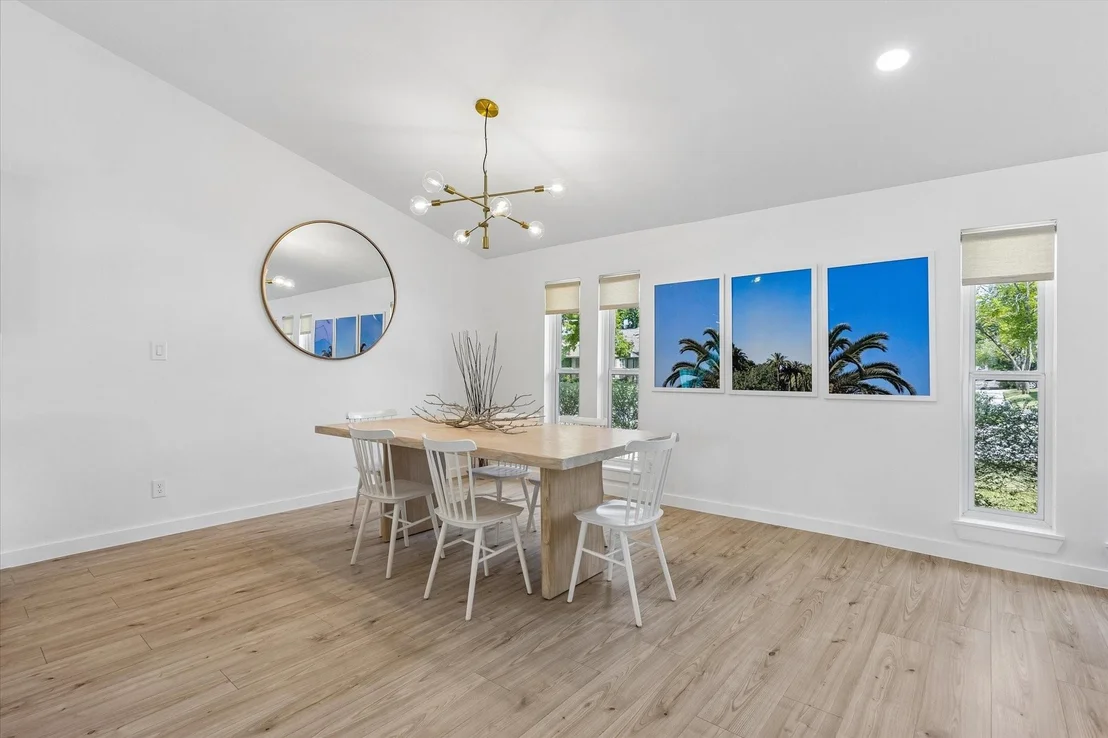 Photo of 1031 Chamboard Lane