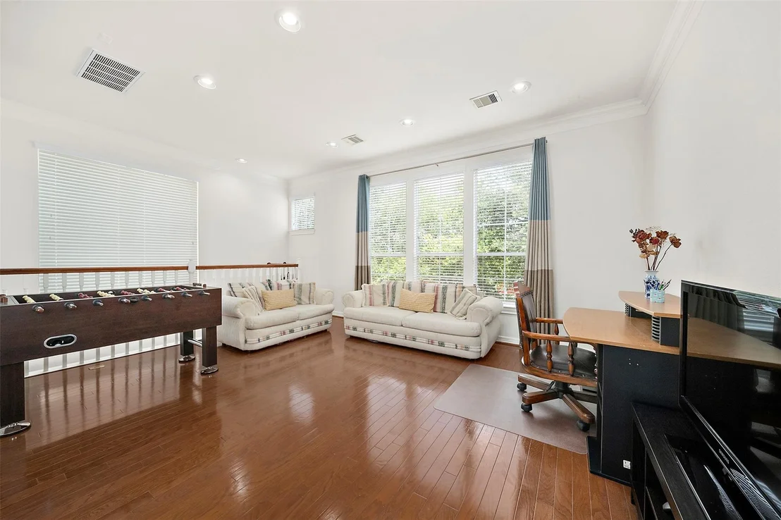 Photo of 3113 Clearview Circle