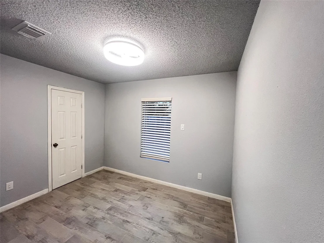 Photo of 11607 Eaglewood Drive