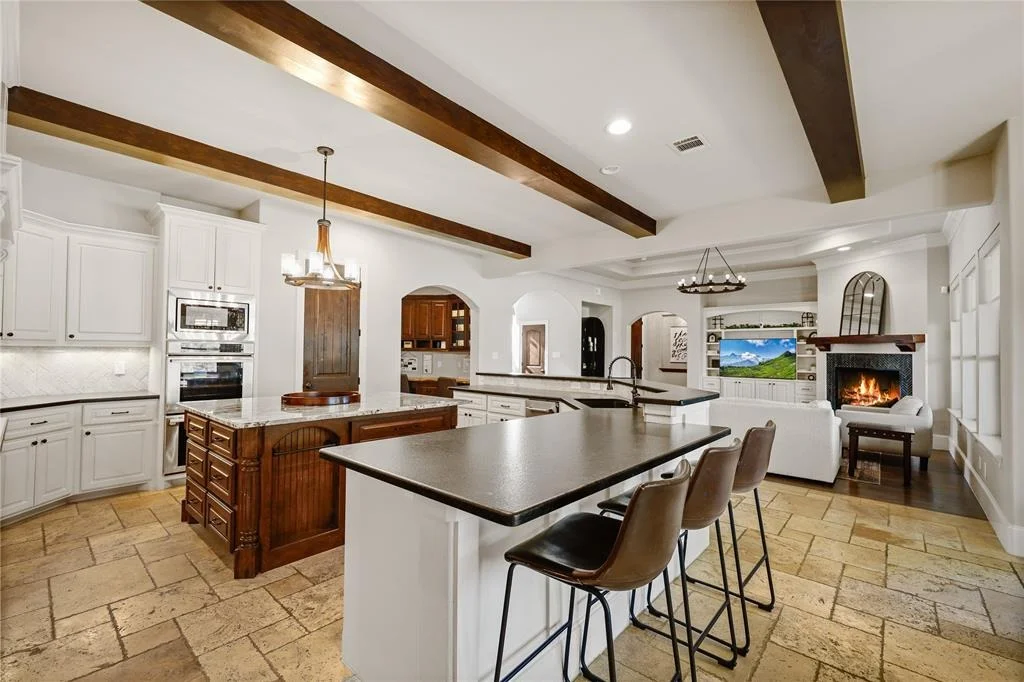 Photo of 4419 Chateau Creek Way