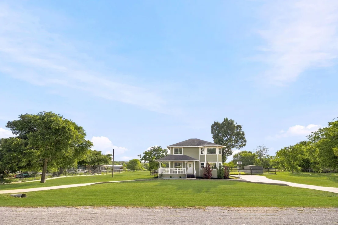 Photo of 133 Meadow View Boulevard