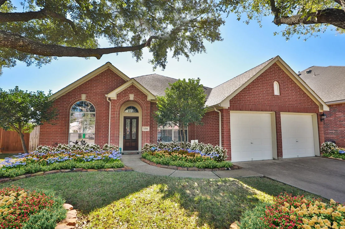 Photo of 1214 Berwick Manor Court