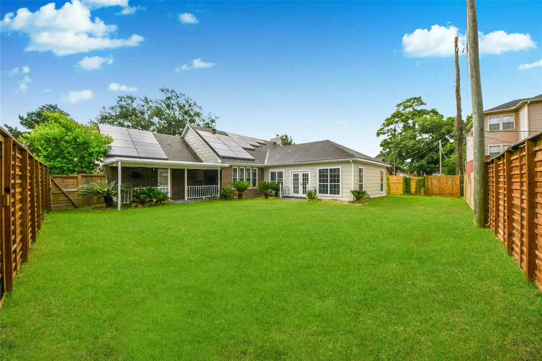Photo of 15719 Baytree