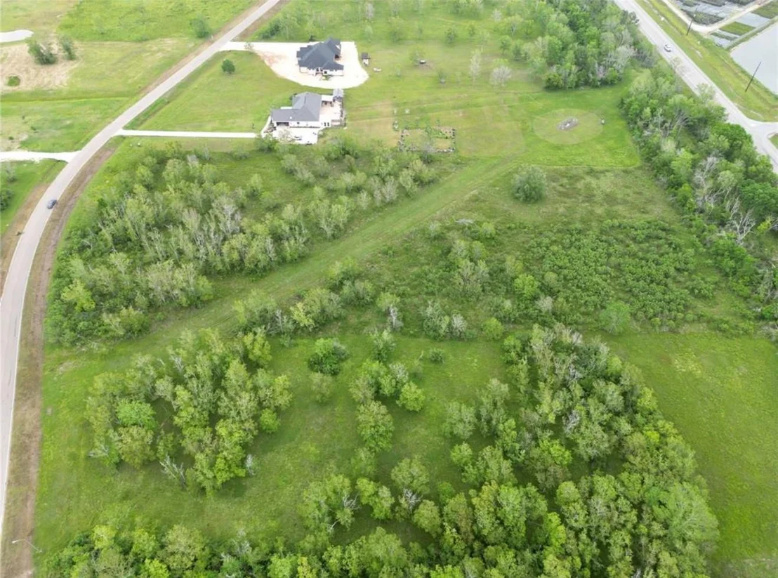 Photo of 22603 Chenango Lake Dr