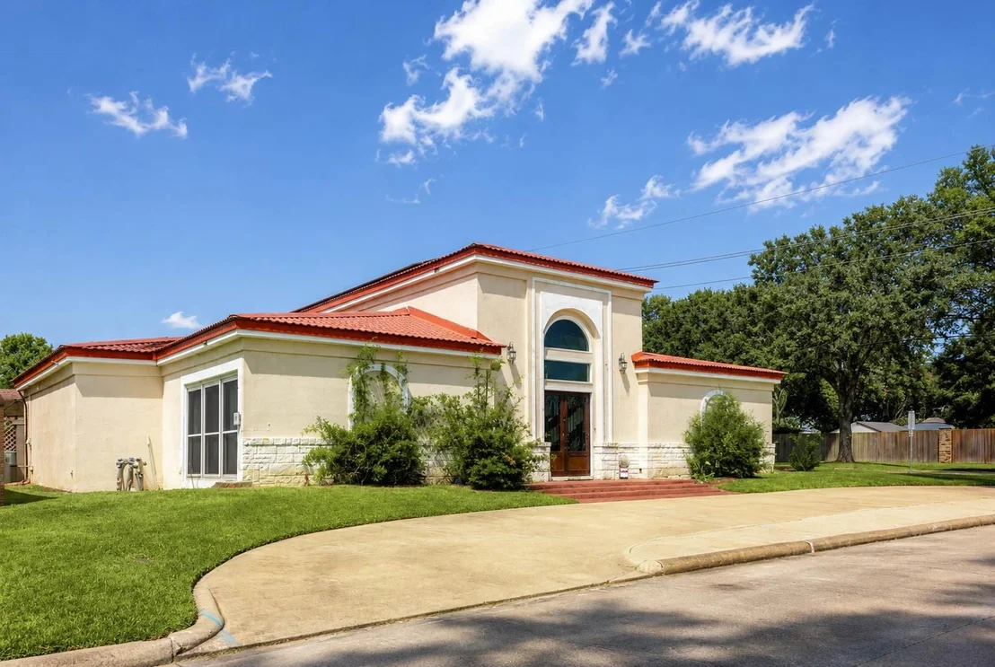 Photo of 601 Westview Terrace Drive