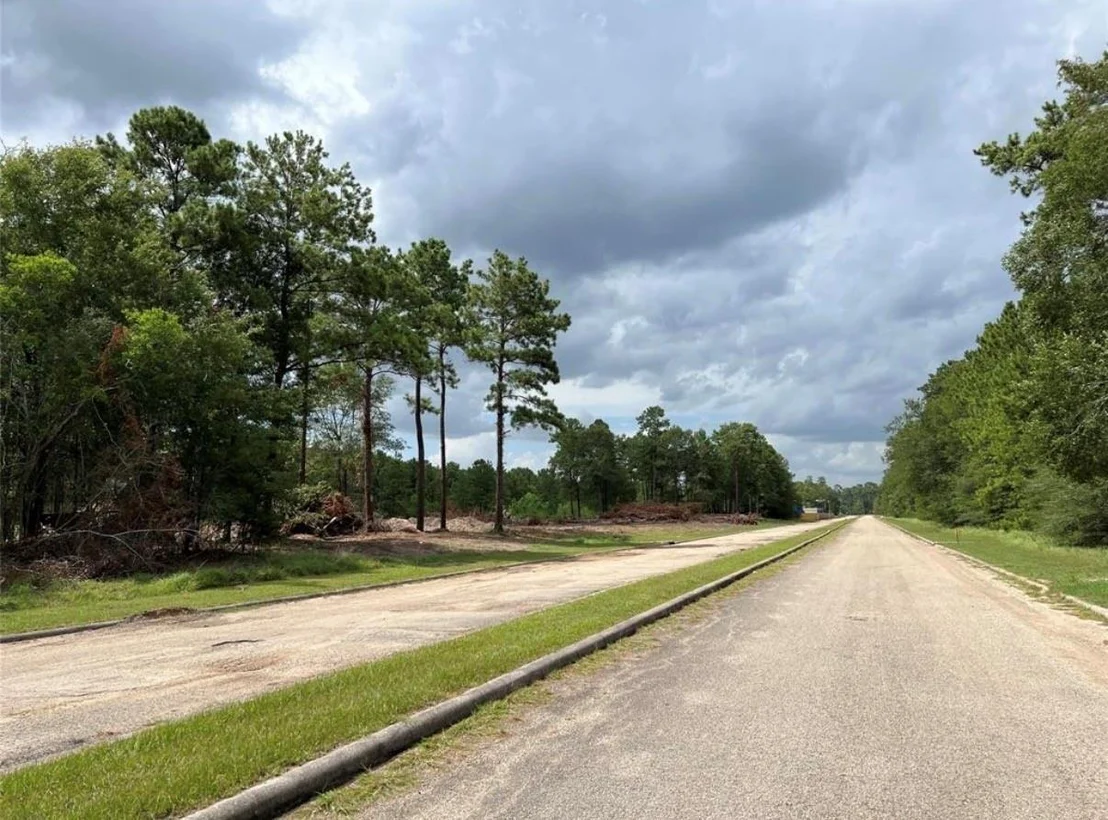 Photo of 18702 Continental Parkway