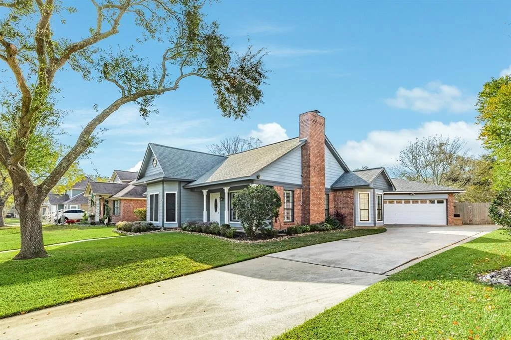 Photo of 417 Daffodil Street