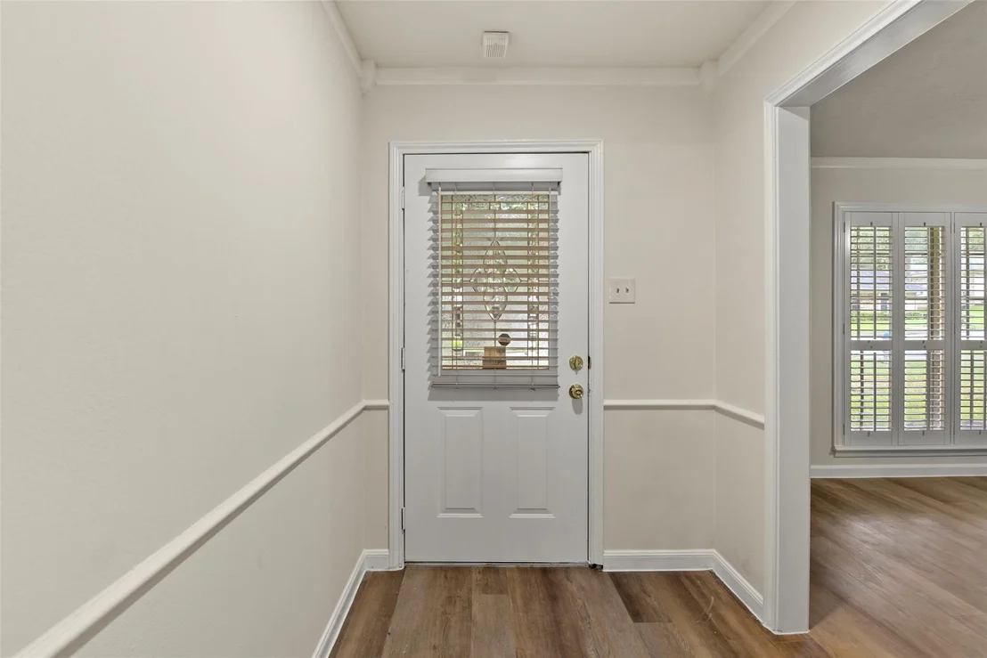 Photo of 207 Willowick Drive