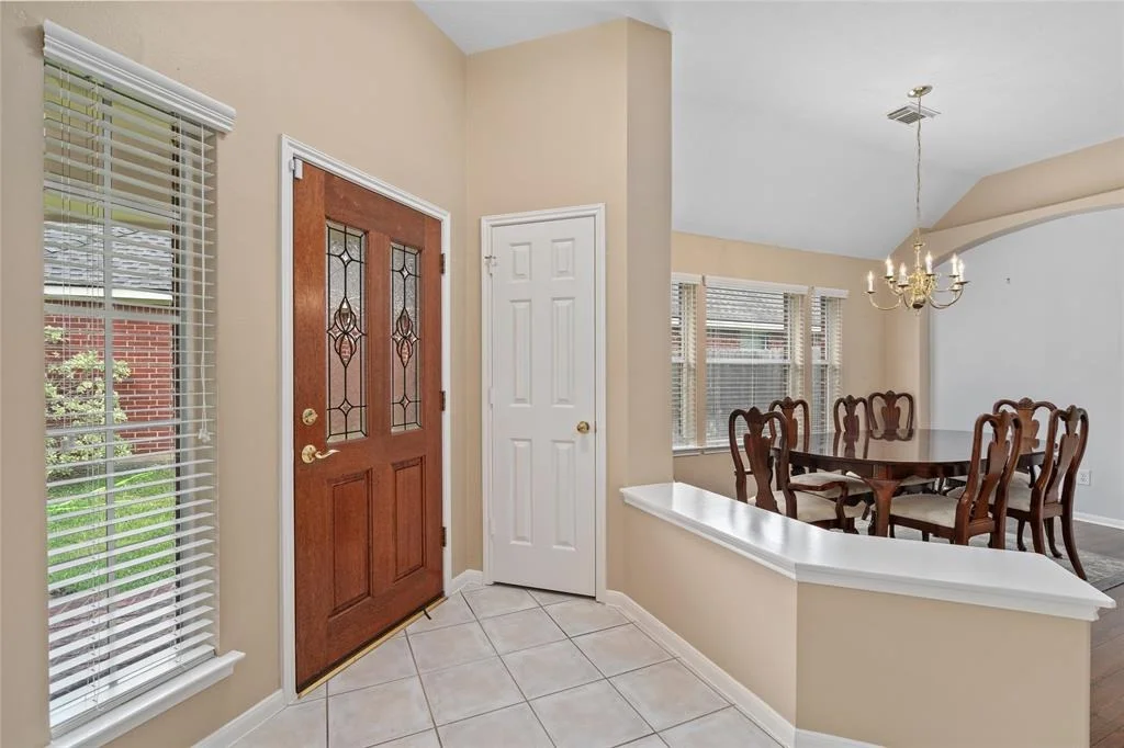 Photo of 5827 Sawyer Bend Lane