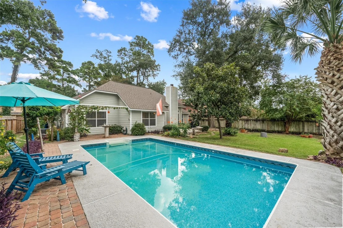 Photo of 24927 Butterwick Drive