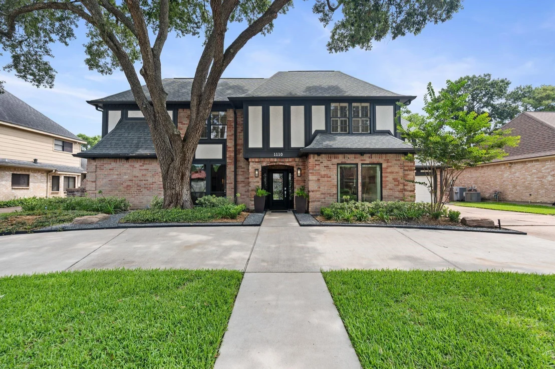 Photo of 1110 Daria Drive