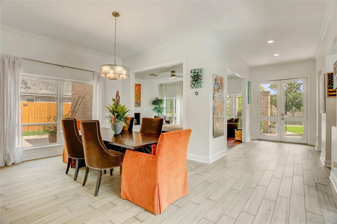 Photo of 2306 Binley Drive