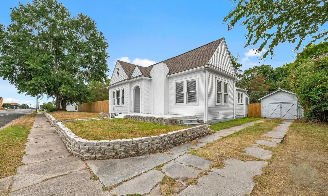 Photo of 335 N Robb Street
