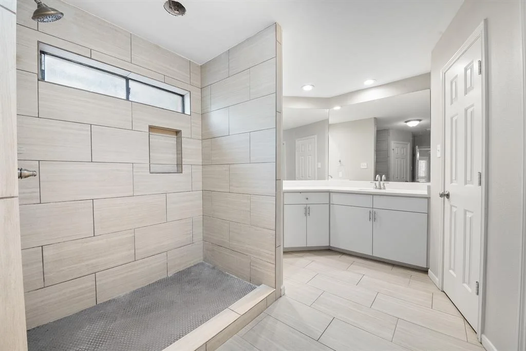 Photo of 2822 Roseheath Lane