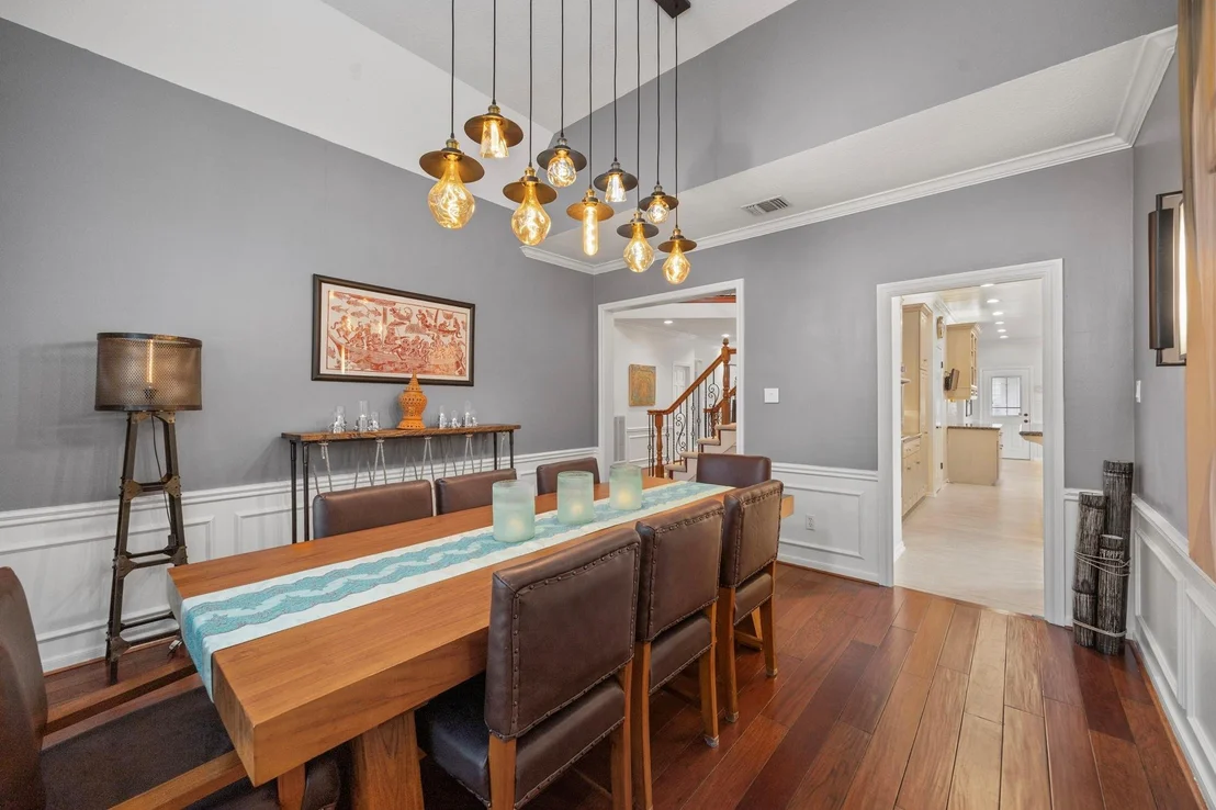 Photo of 4447 Balboa Drive