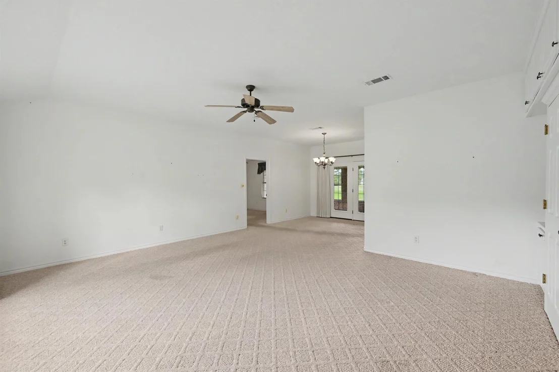 Photo of 20 Shallow Springs
