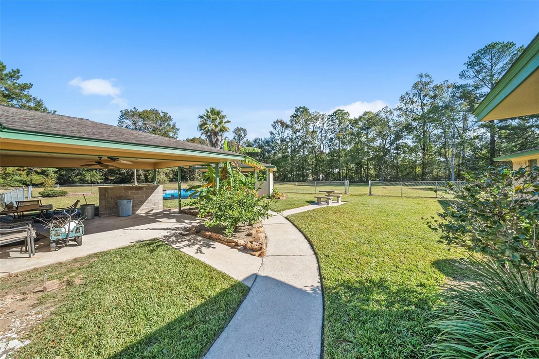 Photo of 1085 County Road 2222