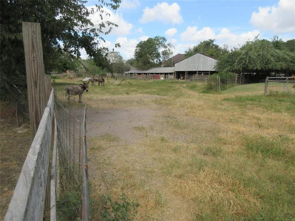 Photo of 2234 Baker Road