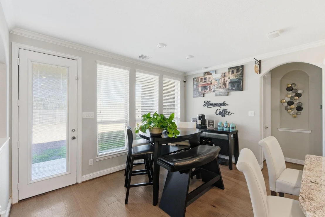 Photo of 3627 Pasteur Lane