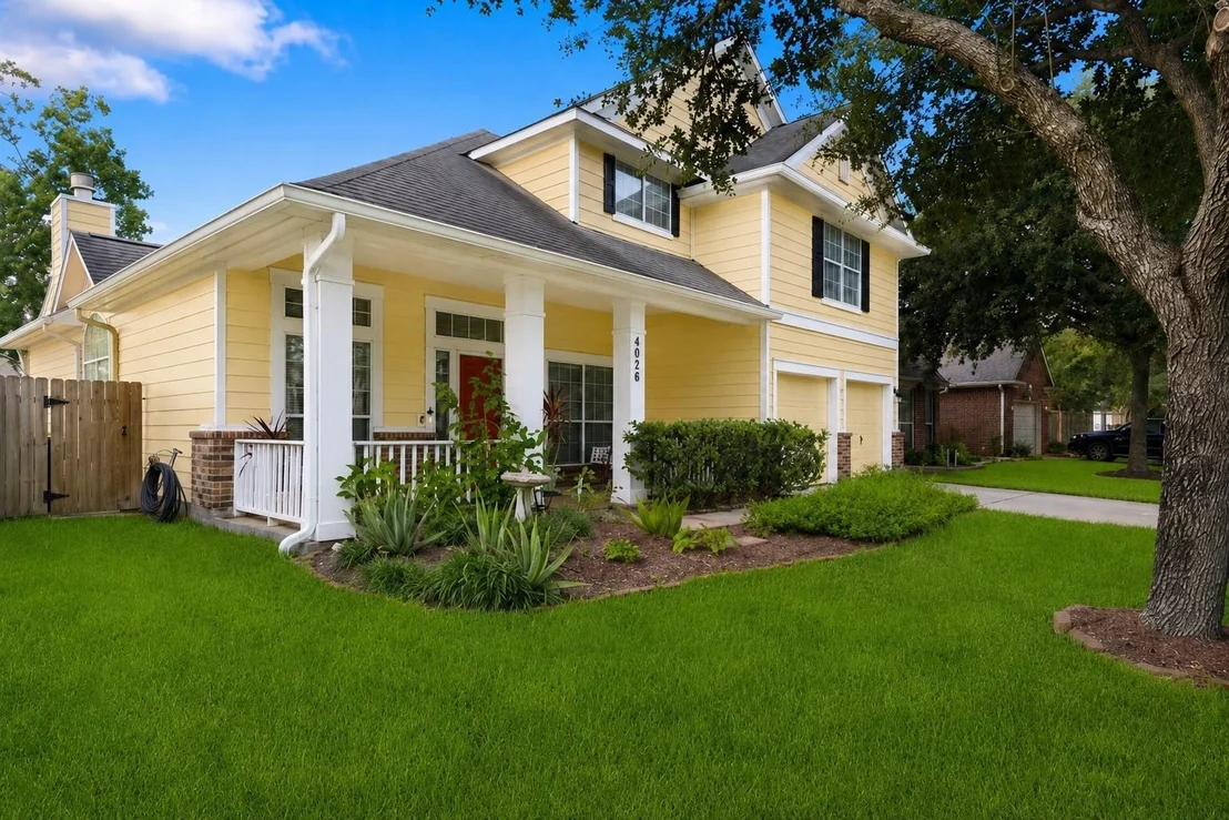 Photo of 4026 Chestnut Bend