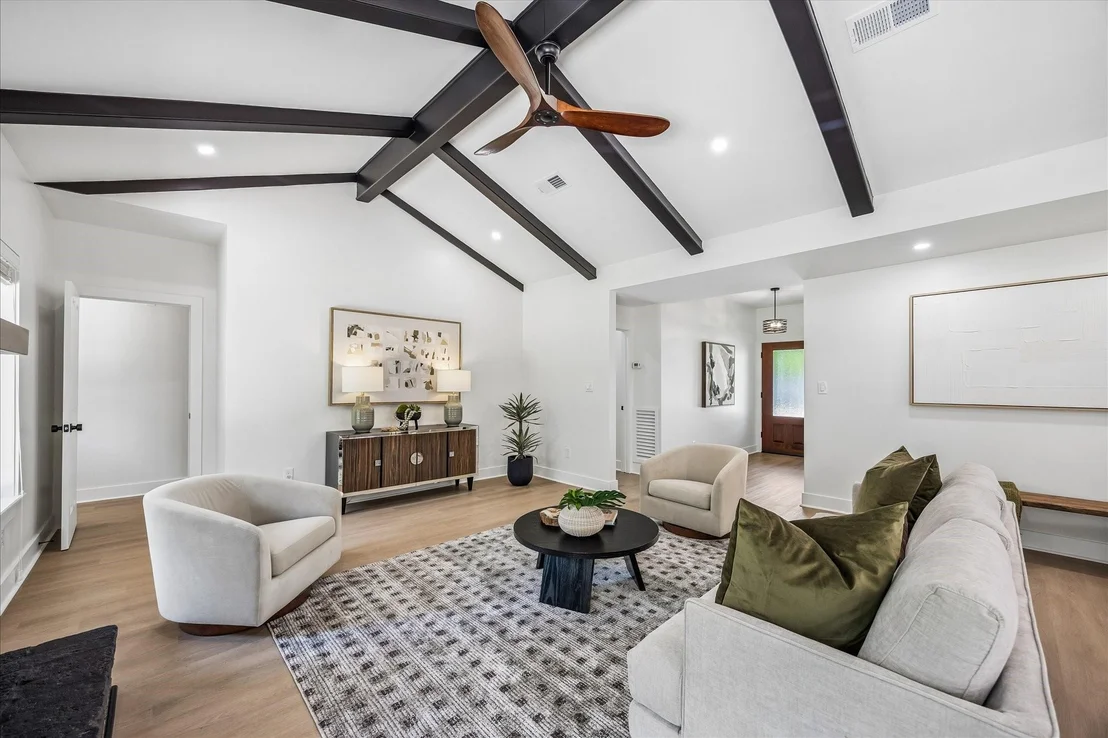 Photo of 607 Blue Willow Drive