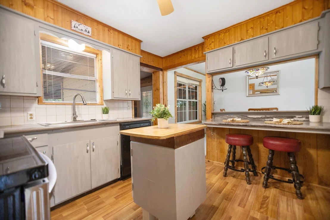 Photo of 1533 County Road 348