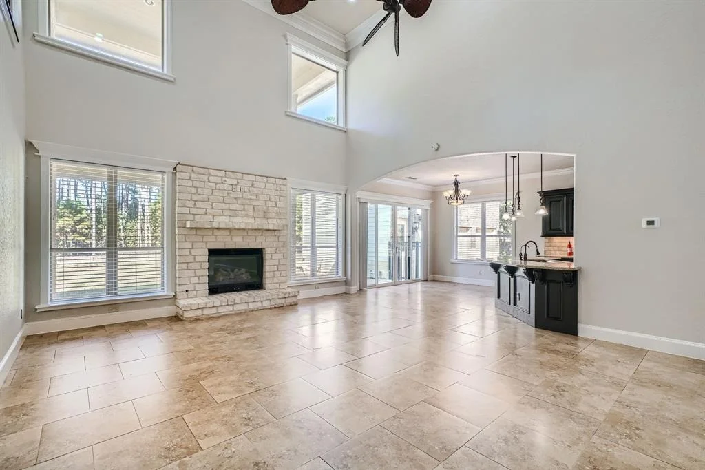 Photo of 6710 Brownbark