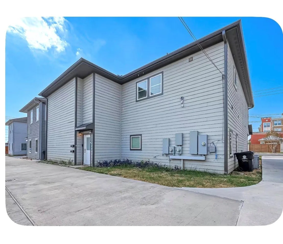 Photo of 3241 Dixie Drive