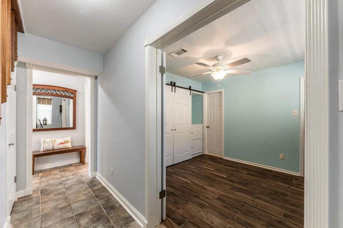 Photo of 180 W Lake Circle