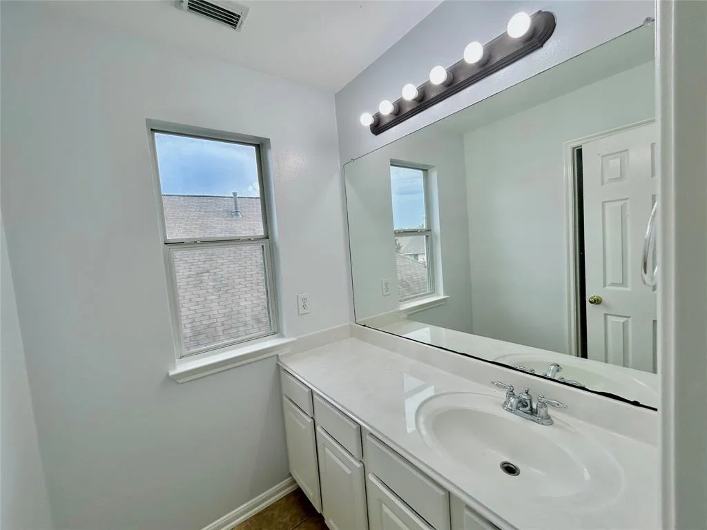 Photo of 6830 Tammany Manor Lane