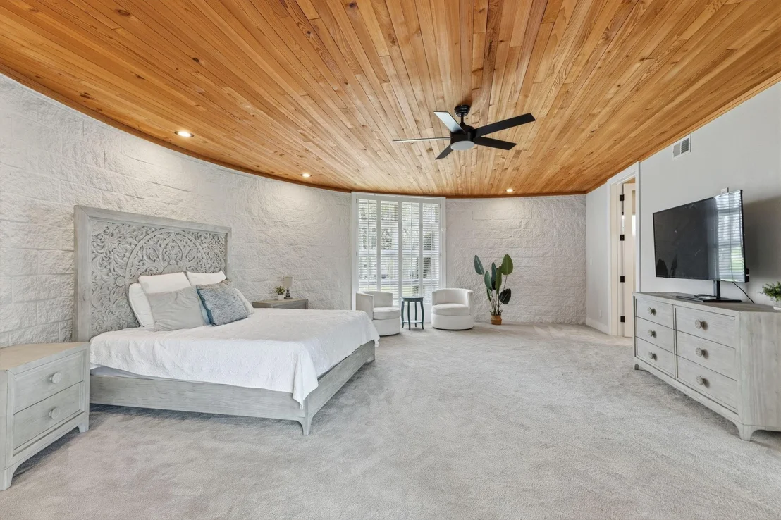 Photo of 1504 Half Moon Drive